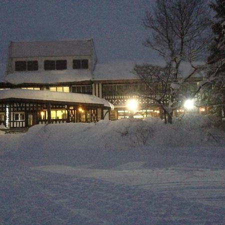 Ski-In, Ski-Out Iwatake Apartments Hakuba Exterior photo