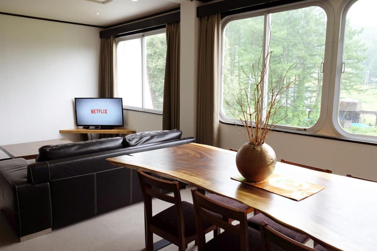 Ski-In, Ski-Out Iwatake Apartments Hakuba Exterior photo
